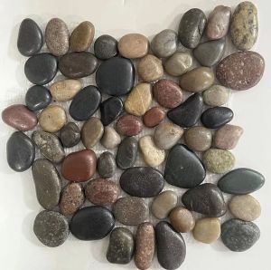 12x12 Sahara Interlocking Polished Pebbles